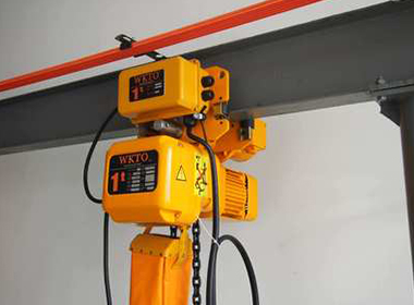 模具行业起重机